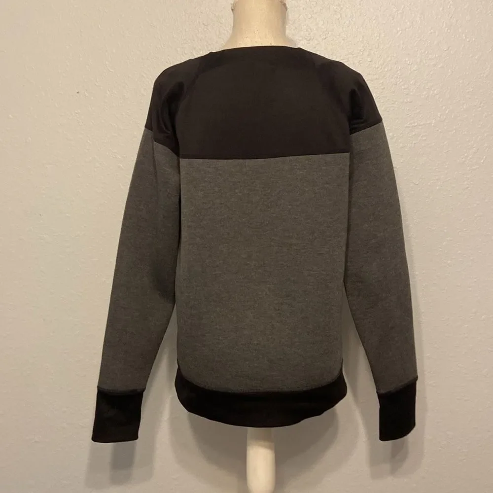 Athleta Gray & Black Fuse Scuba Sweatshirt Size Medium Tall